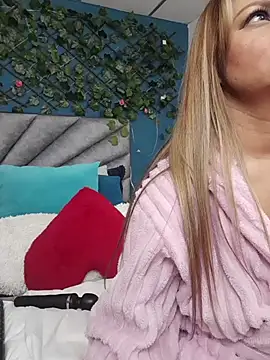 Grey Lorenz11 online show from 03/19/26, 02:28