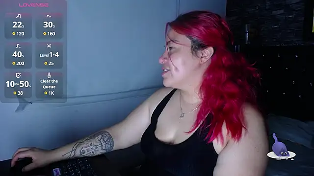 Snapshot of Bruja__Scarlata chatting on 03/22/25, 11:11 Bruja Scarlata online show from 03/22/25, 11:11