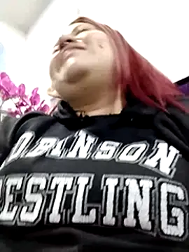 Snapshot of Bruja__Scarlata chatting on 11/12/25, 10:08 Bruja Scarlata online show from 11/12/25, 10:08