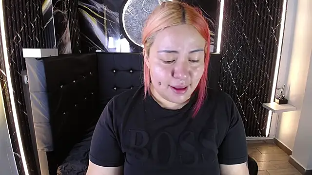 Snapshot of Bruja__Scarlata chatting on 12/16/25, 10:19 Bruja Scarlata online show from 12/16/25, 10:19