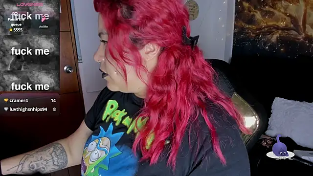 Snapshot of Bruja__Scarlata chatting on 03/07/25, 02:45 Bruja Scarlata online show from 03/07/25, 02:45