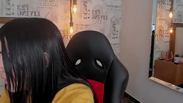 CASSIESTONEMM1 online show from 12/28/24, 09:42