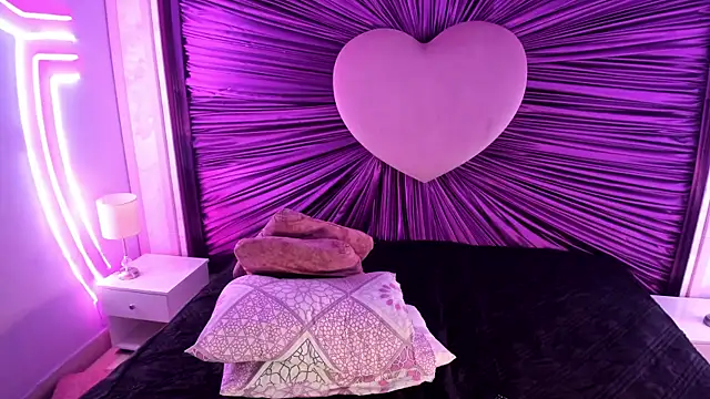 anastasia jhons online show from 05/18/26, 04:18