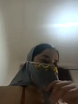 janna isa online show from 03/19/25, 05:08