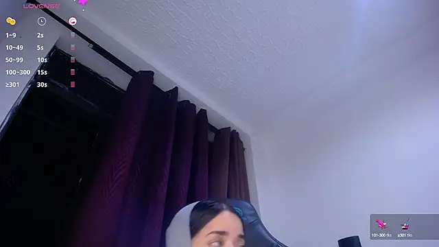 janna isa online show from 03/14/25, 06:42
