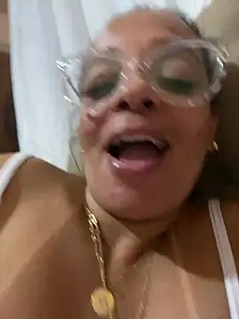 Snapshot of lomagata chatting on 07/15/26, 02:18 lomagata online show from 07/15/26, 02:18