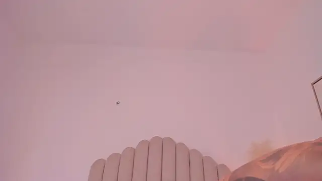 valerysantos  online show from 07/03/26, 11:50