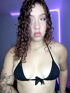   elissa online show from 10/15/25, 03:49