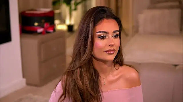 YasmineShaw online show from 01/12/26, 01:34