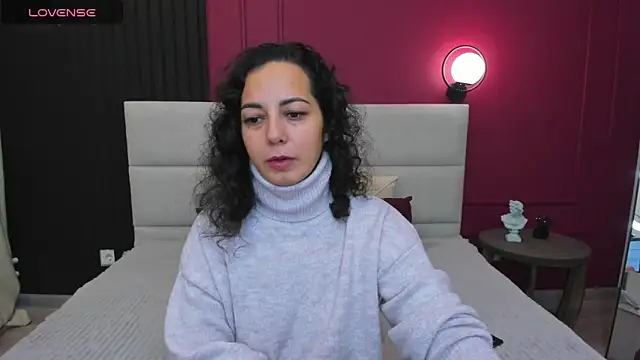 Linda Insatiable online show from 09/29/25, 01:23