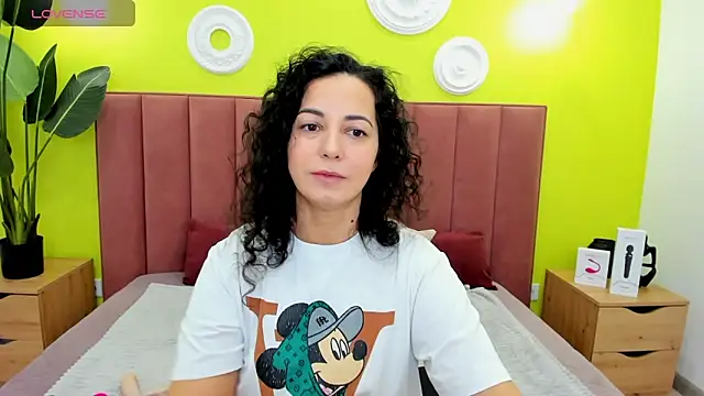 Linda Insatiable online show from 02/09/26, 01:03