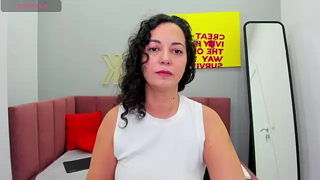 Linda Insatiable online show from 11/27/25, 01:28