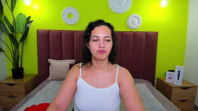 Linda Insatiable online show from 03/21/26, 01:29