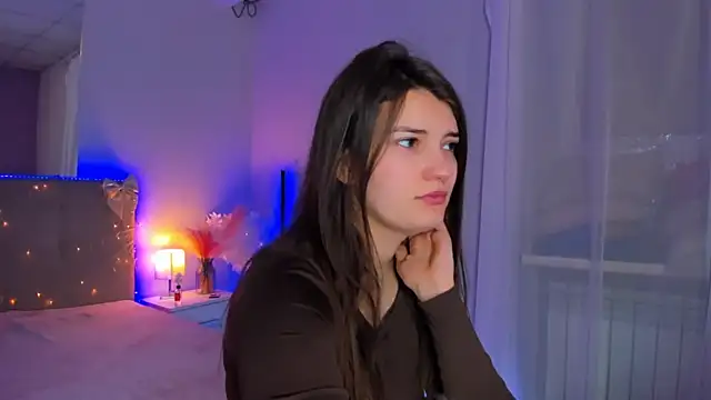 Laura Leee online show from 03/01/26, 06:13