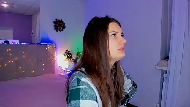 Laura Leee online show from 01/10/26, 05:58