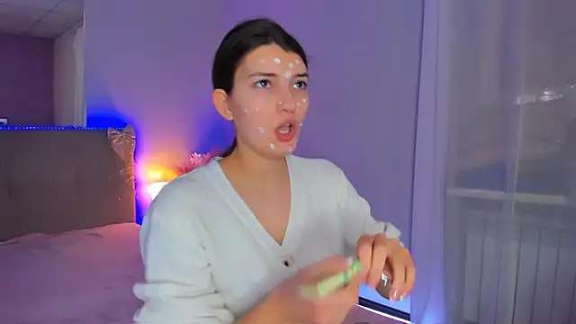 Laura Leee online show from 02/28/26, 06:13