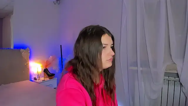 Laura Leee online show from 02/12/26, 06:13