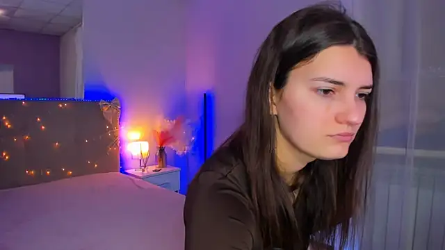 Laura Leee online show from 03/04/26, 05:59