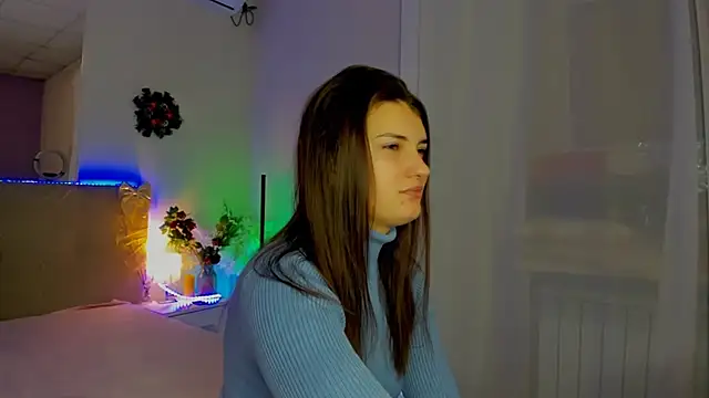 Laura Leee online show from 12/19/25, 06:16