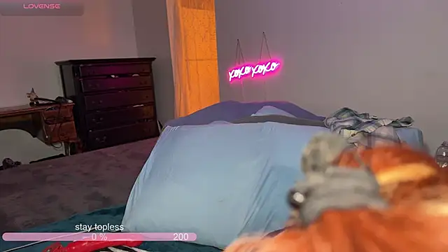 VeronicaRonnieTaylor online show from 02/08/26, 11:02