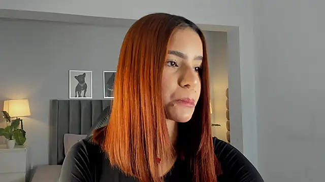 Madie  collins online show from 11/20/25, 11:33