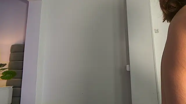 Madie  collins online show from 07/16/26, 11:51