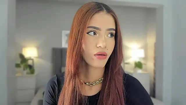 Madie  collins online show from 10/29/25, 11:31