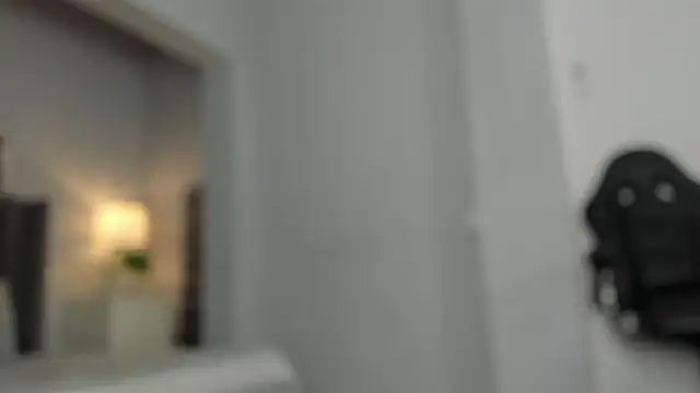 Madie  collins online show from 10/31/25, 11:51