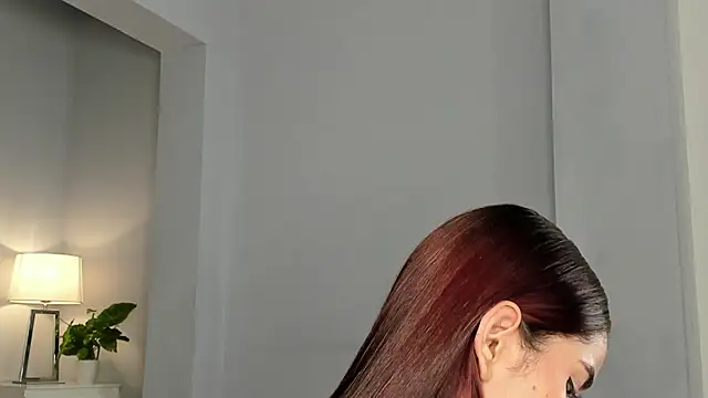 Madie  collins online show from 02/25/25, 05:51
