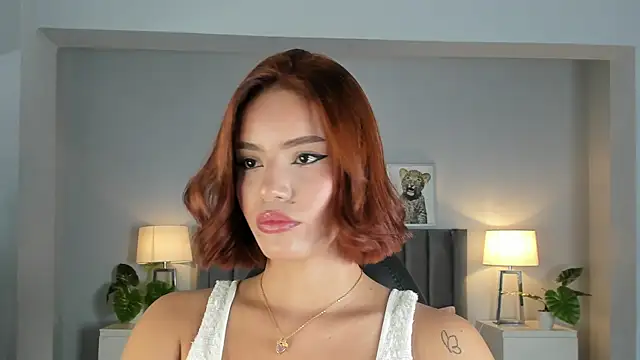 Snapshot of Madie__collins chatting on 01/17/26, 11:36 Madie collins online show from 01/17/26, 11:36