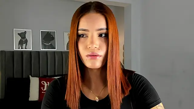 Madie  collins online show from 12/16/25, 11:36