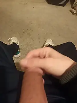 casper0303 online show from 03/02/25, 10:56