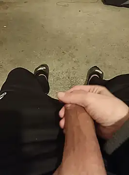 casper0303 online show from 03/04/25, 11:11