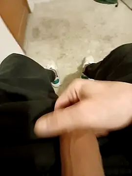 casper0303 online show from 02/13/26, 11:16