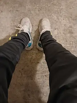 casper0303 online show from 02/22/26, 01:46