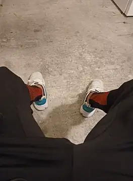 casper0303 online show from 10/11/25, 03:57