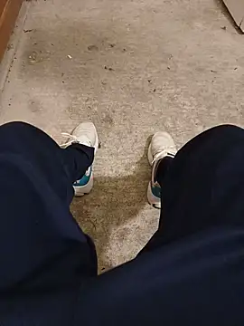 casper0303 online show from 10/26/25, 09:26