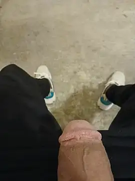 casper0303 online show from 09/19/25, 09:30