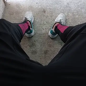 casper0303 online show from 10/18/25, 02:52