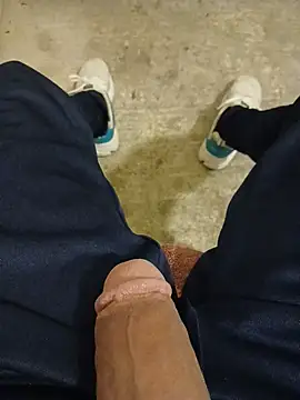 casper0303 online show from 11/01/25, 11:53