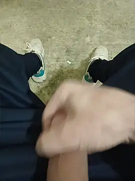 casper0303 online show from 04/12/26, 12:52