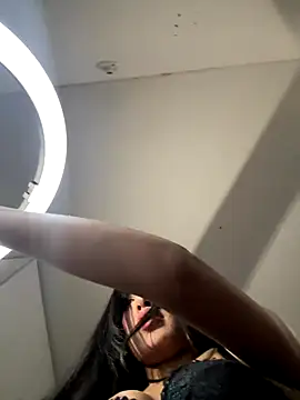 Dulceeany online show from 11/23/25, 04:28