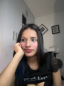 Dulceeany online show from 12/03/25, 12:33