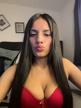 Dulceeany online show from 05/05/26, 10:35