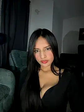 Snapshot of Dulceeany chatting on 09/30/25, 04:18 Dulceeany online show from 09/30/25, 04:18