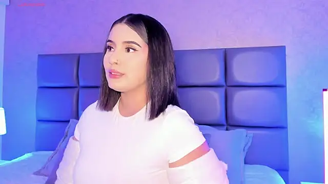 Snapshot of SpicySugar_ chatting on 12/15/25, 08:03 SpicySugar online show from 12/15/25, 08:03