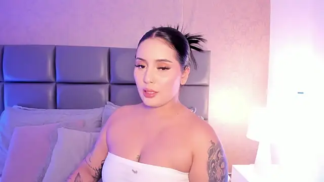 SpicySugar  online show from 05/01/26, 08:03