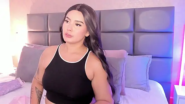 Snapshot of SpicySugar_ chatting on 10/31/25, 07:32 SpicySugar online show from 10/31/25, 07:32