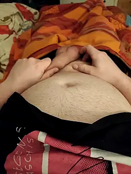 Snapshot of OdinWolf1990 chatting on 02/19/26, 05:04 OdinWolf1990 online show from 02/19/26, 05:04