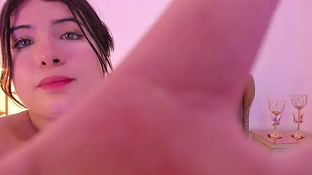 martina rivera  online show from 03/04/26, 12:18